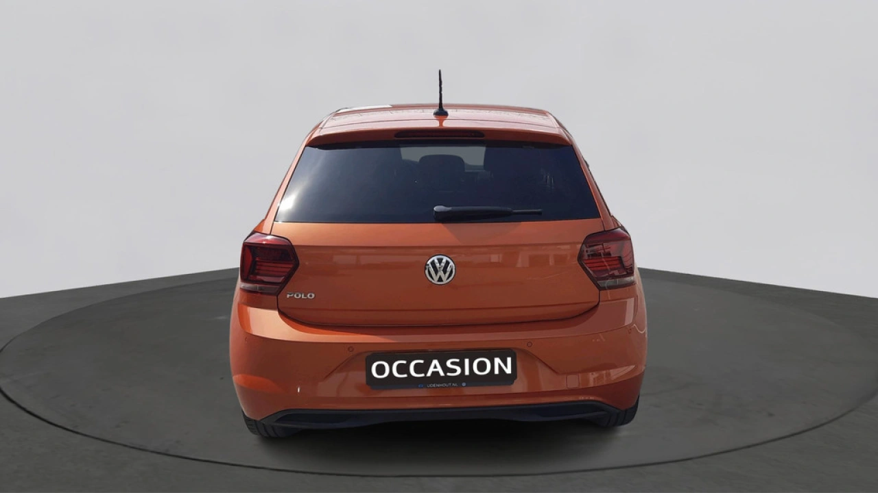 Volkswagen Polo 1.0 TSI Comfortline | Navi | Parkeersen. | Privacy Glass | afn trekhaak |