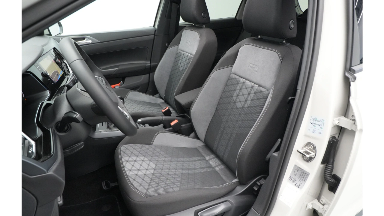 Volkswagen Polo 1.0 TSI 95 5MT R-Line Edition