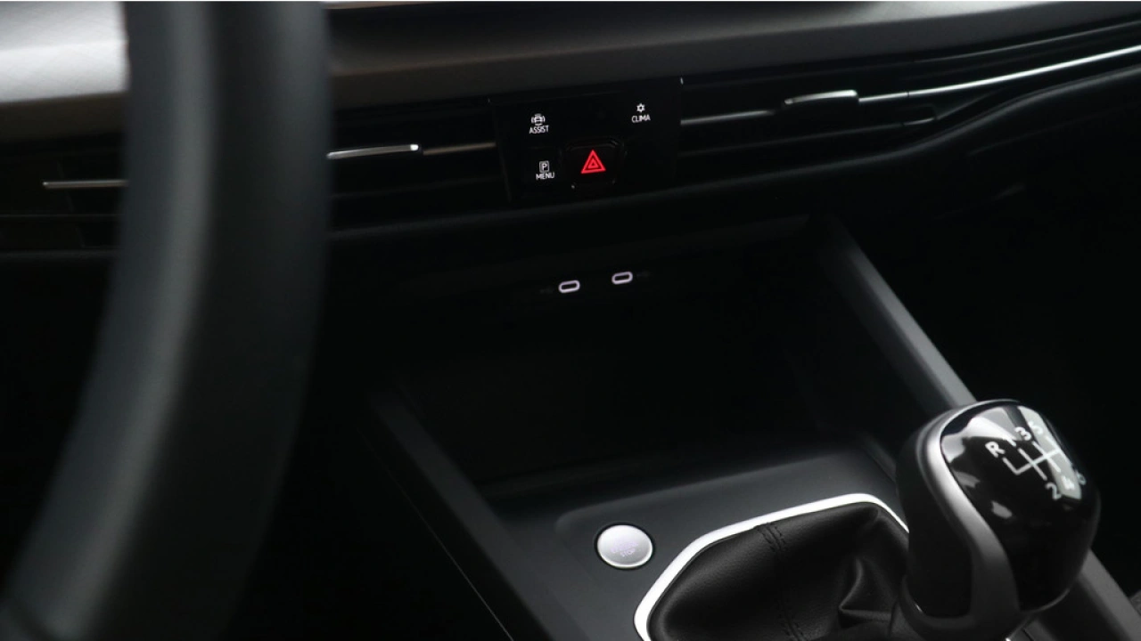 Volkswagen Golf 1.5 TSI 116pk Life Edition App Connect