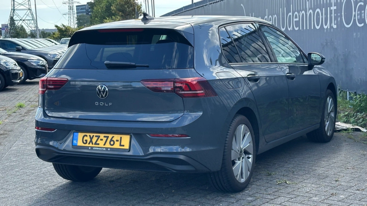Volkswagen Golf 1.5 TSI 116pk Life Edition App Connect