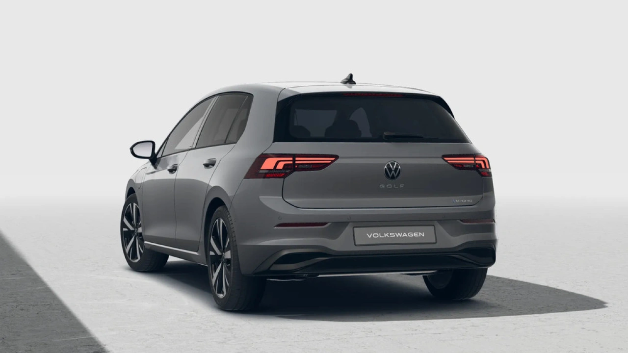 Volkswagen Golf 1.5 eHybrid 204 6DSG eHybrid Life Edition