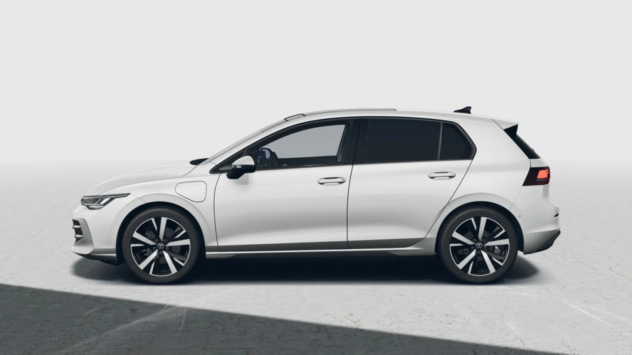 Volkswagen Golf 1.5 eHybrid 204 6DSG eHybrid Life Edition