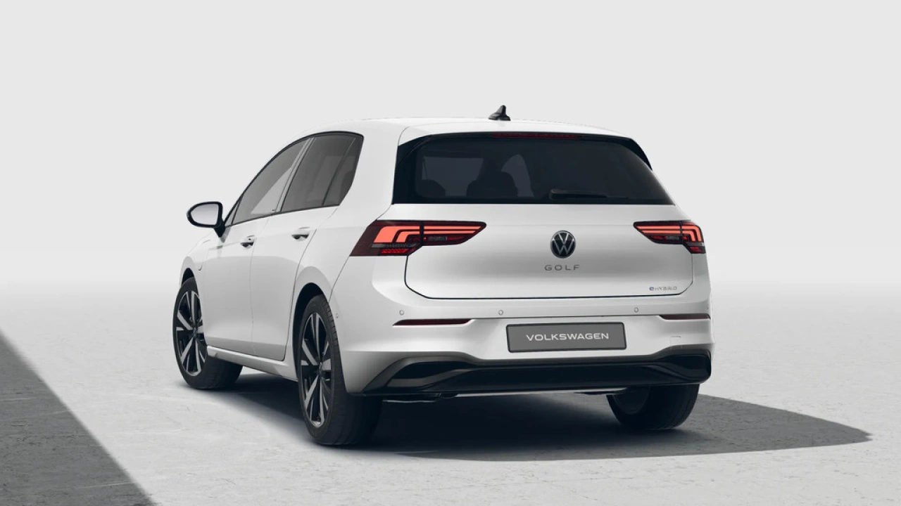 Volkswagen Golf 1.5 eHybrid 204 6DSG eHybrid Life Edition