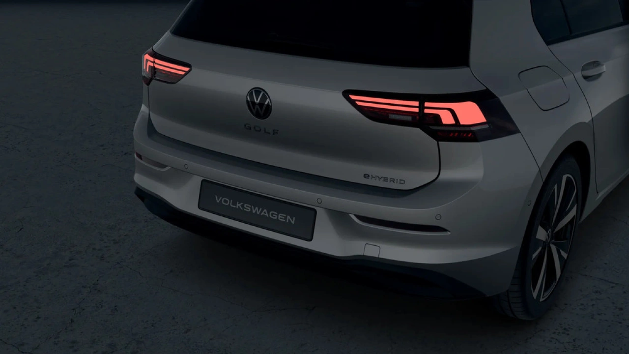 Volkswagen Golf 1.5 eHybrid 204 6DSG eHybrid Life Edition