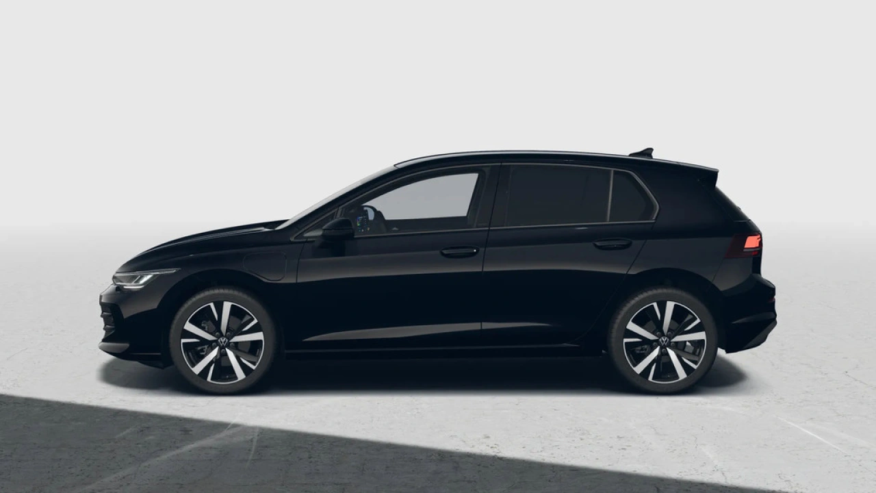 Volkswagen Golf 1.5 eHybrid 204 6DSG eHybrid Life Edition