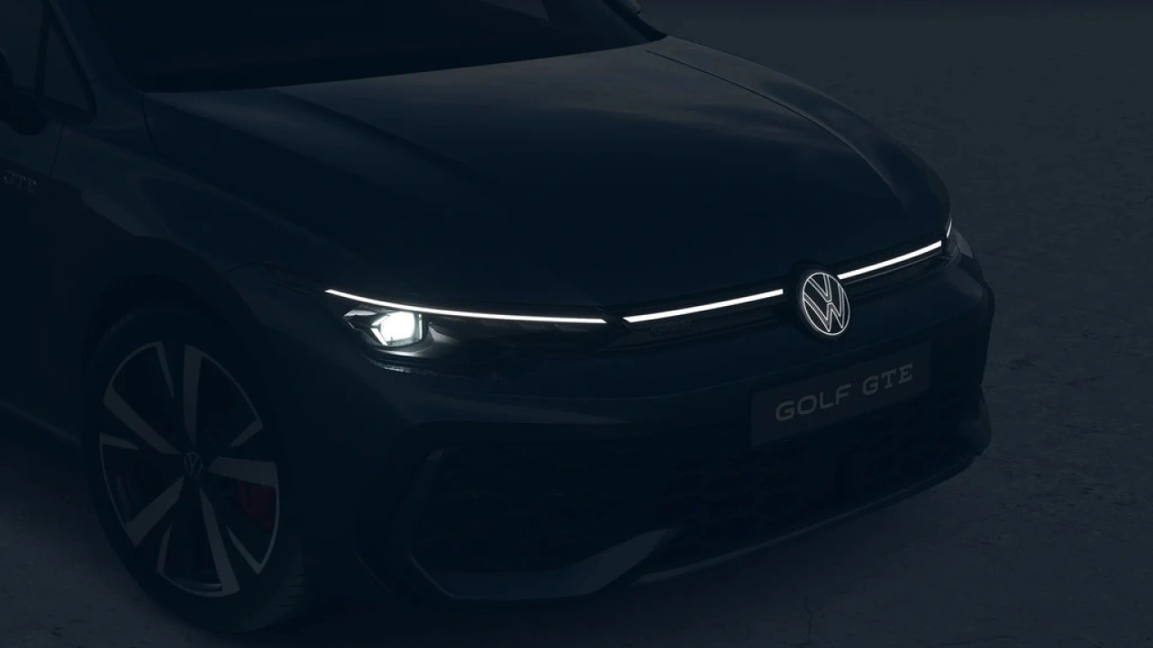 Volkswagen Golf 1.5 eHybrid 272 6DSG GTE