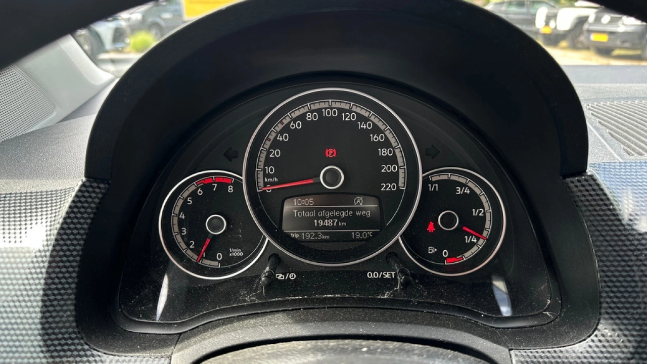 Volkswagen up! 1.0 65pk Airco Bluetooth Lane Asisst