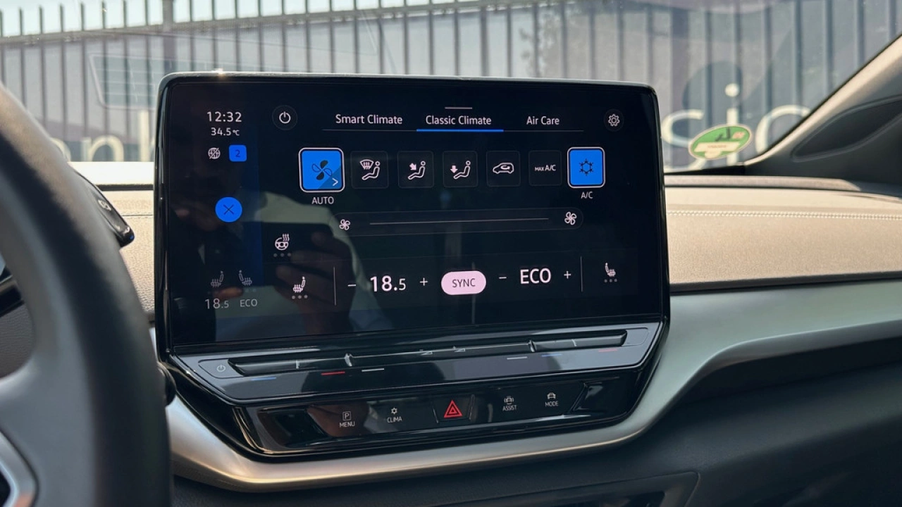 Volkswagen ID.5 Pro Advantage 77 kWh 204pk Panoramadak Top Sport interieur