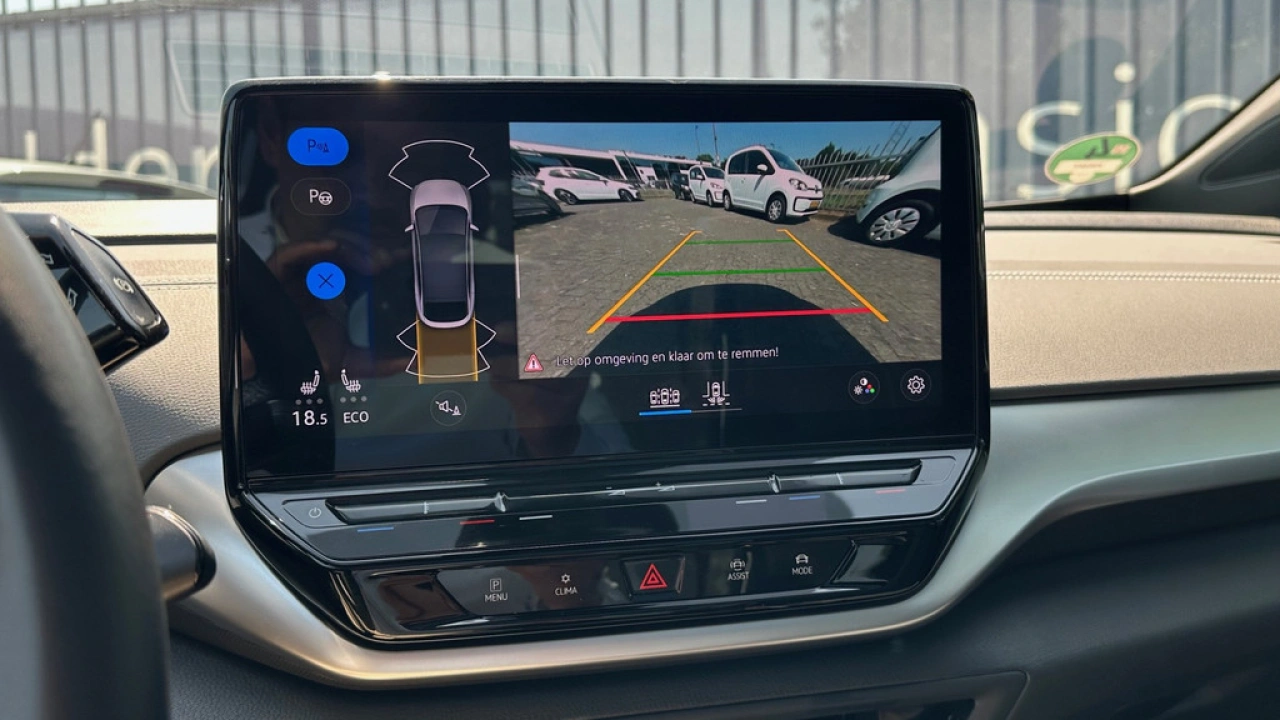 Volkswagen ID.5 Pro Advantage 77 kWh 204pk Panoramadak Top Sport interieur