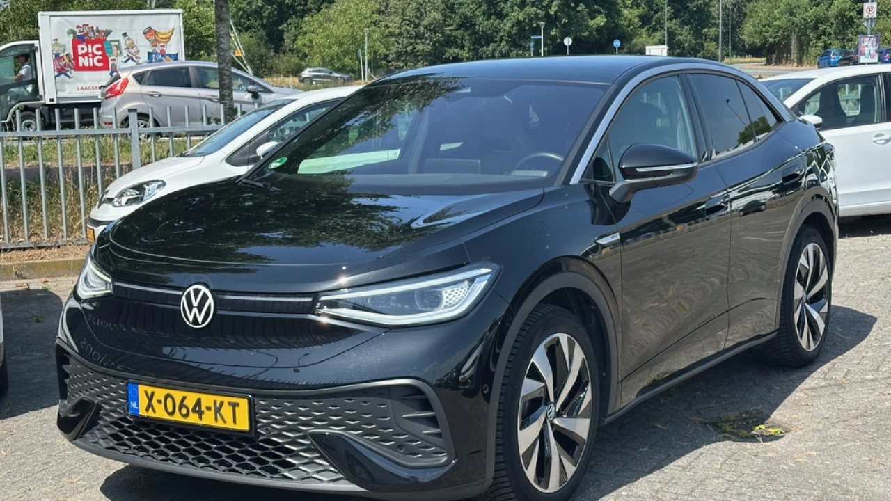 Volkswagen ID.5 Pro Advantage 77 kWh 204pk Panoramadak Top Sport interieur