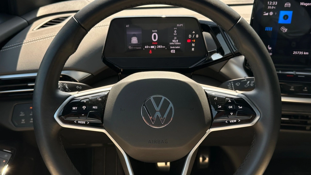Volkswagen ID.5 Pro Advantage 77 kWh 204pk Panoramadak Top Sport interieur
