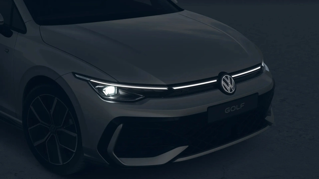 Volkswagen Golf 1.5 eTSI 116 7DSG R-Line Edition