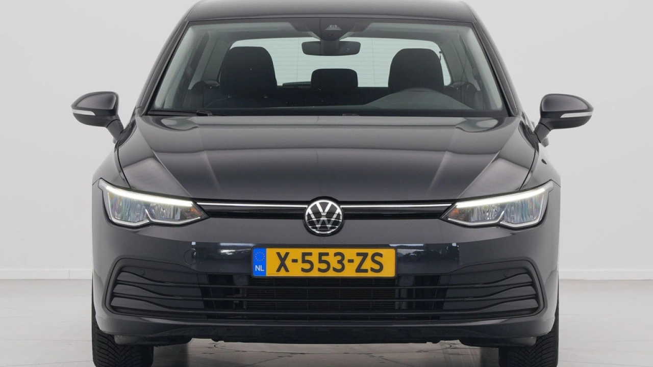 Volkswagen Golf 1.0 eTSI 110pk DSG Life Business