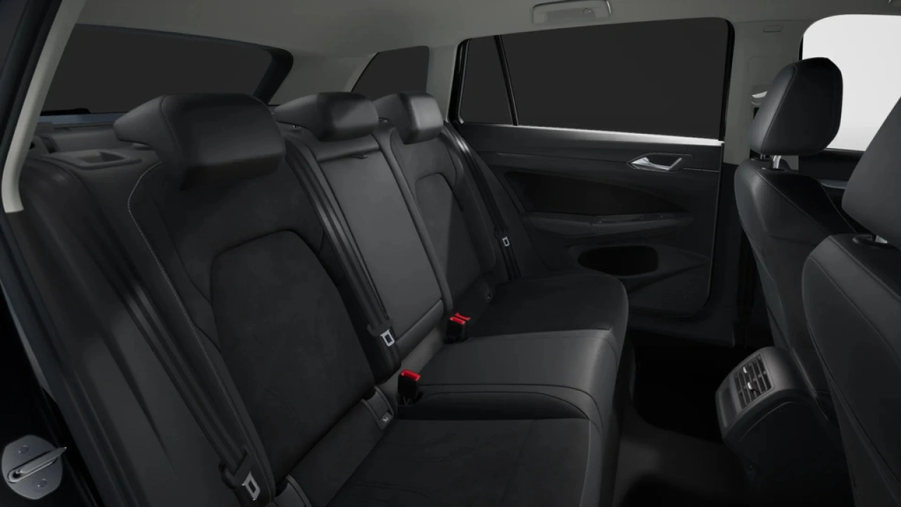 Volkswagen GOLF Variant 1.5 eTSI 150 7DSG Life Edition