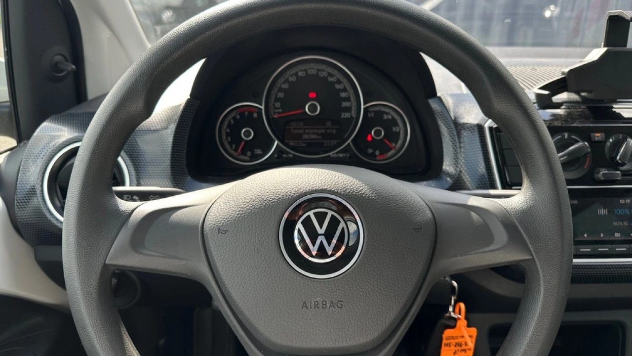 Volkswagen up! 1.0 65pk Airco Bluetooth Lane Assist