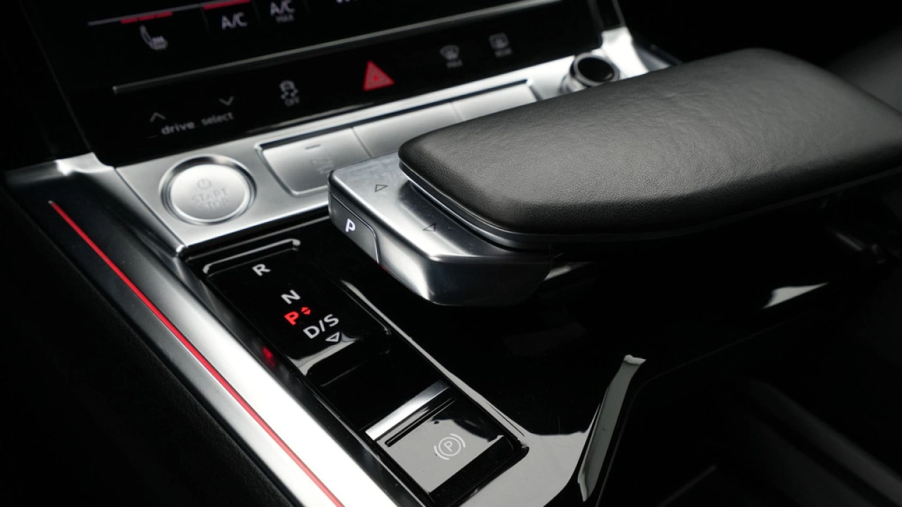 Audi e-tron e-tron 55 quattro 360pk advanced Pro Line S 95 kWh
