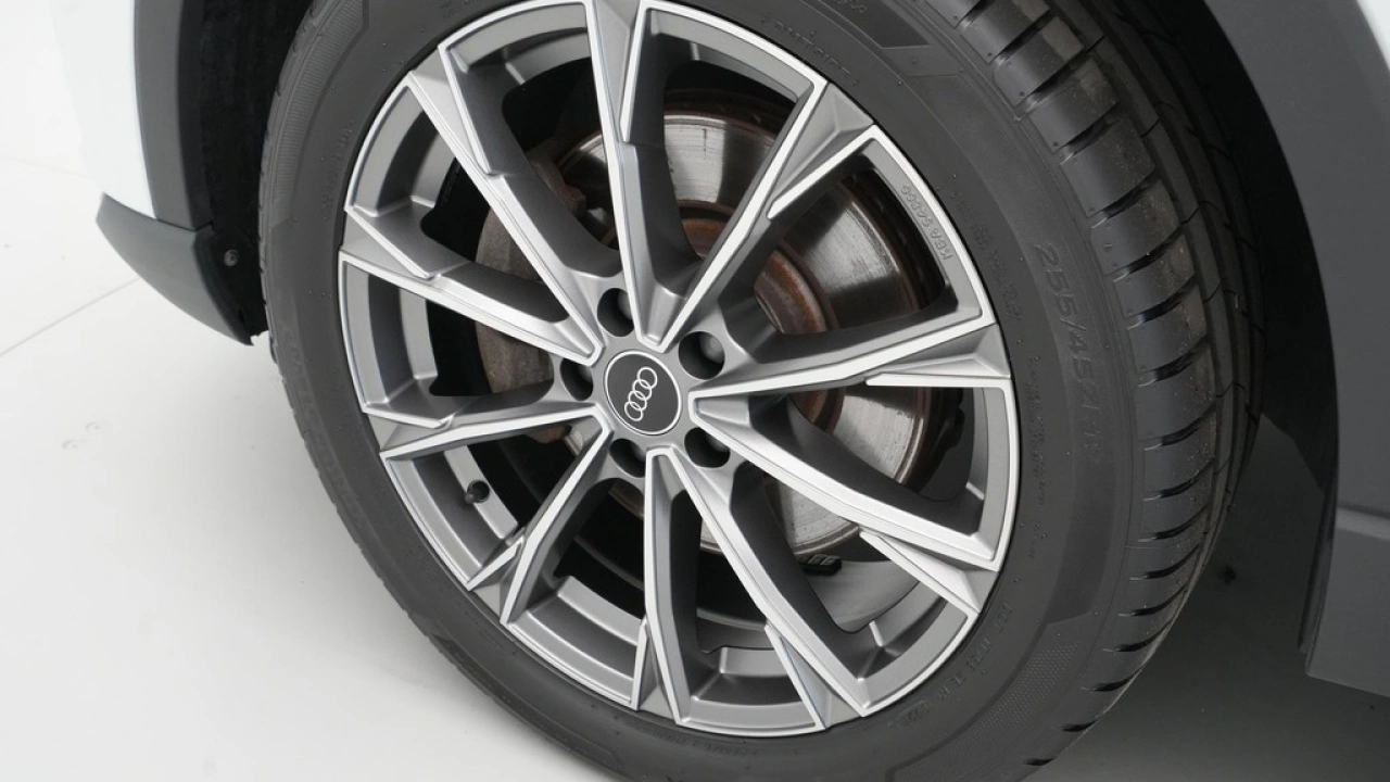 Audi Q3 45 TFSI e 245 pk S-Tronic edition