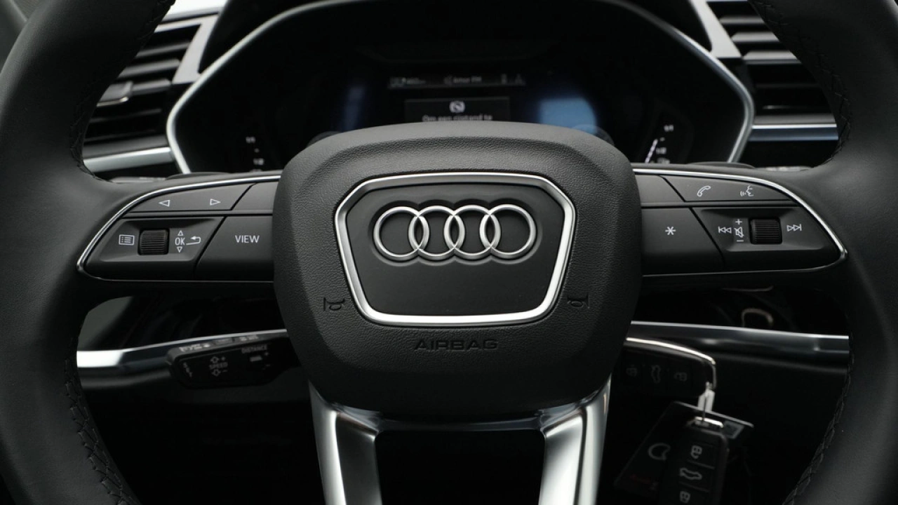 Audi Q3 45 TFSI e 245 pk S-Tronic edition