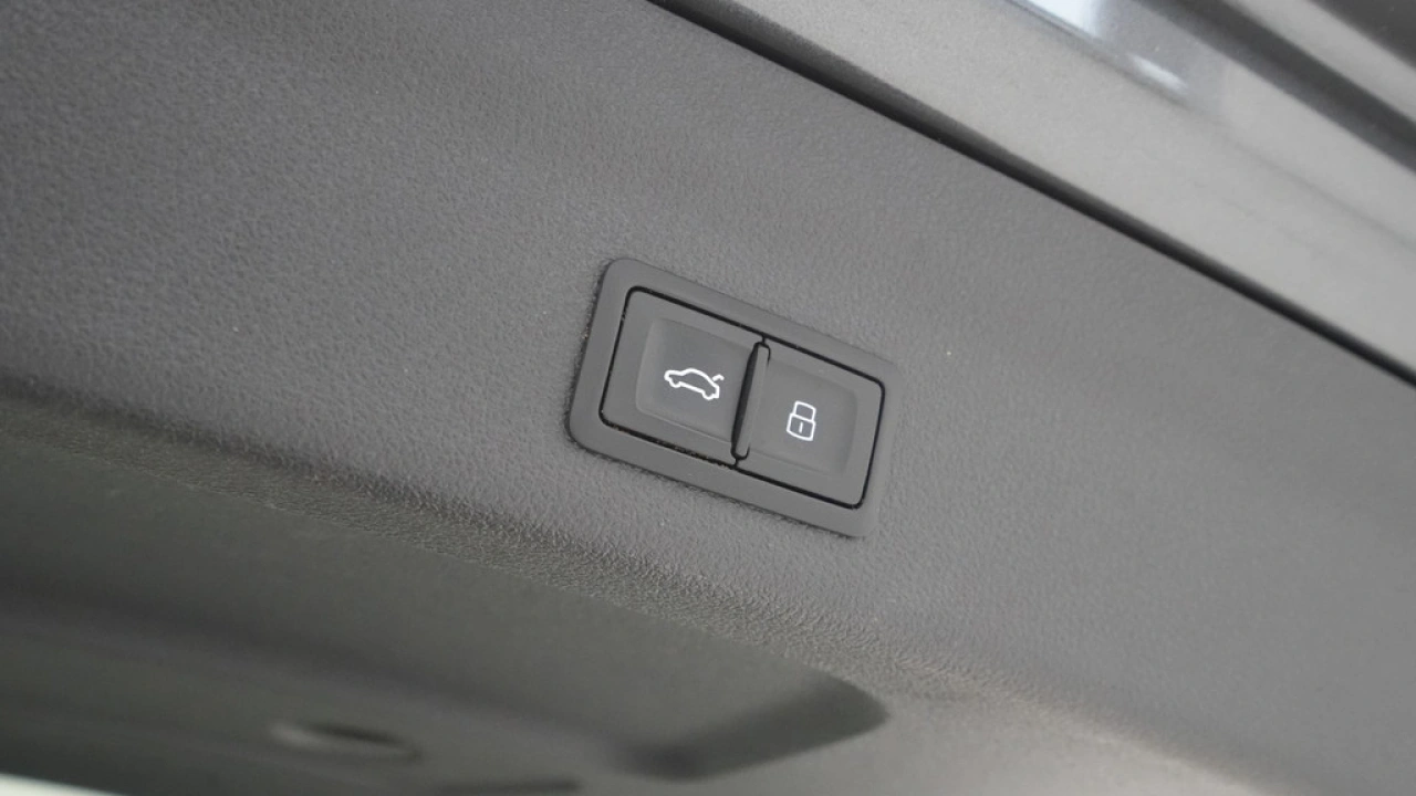 Audi A6 Avant 50 TFSI e 265pk quattro S-Line edition