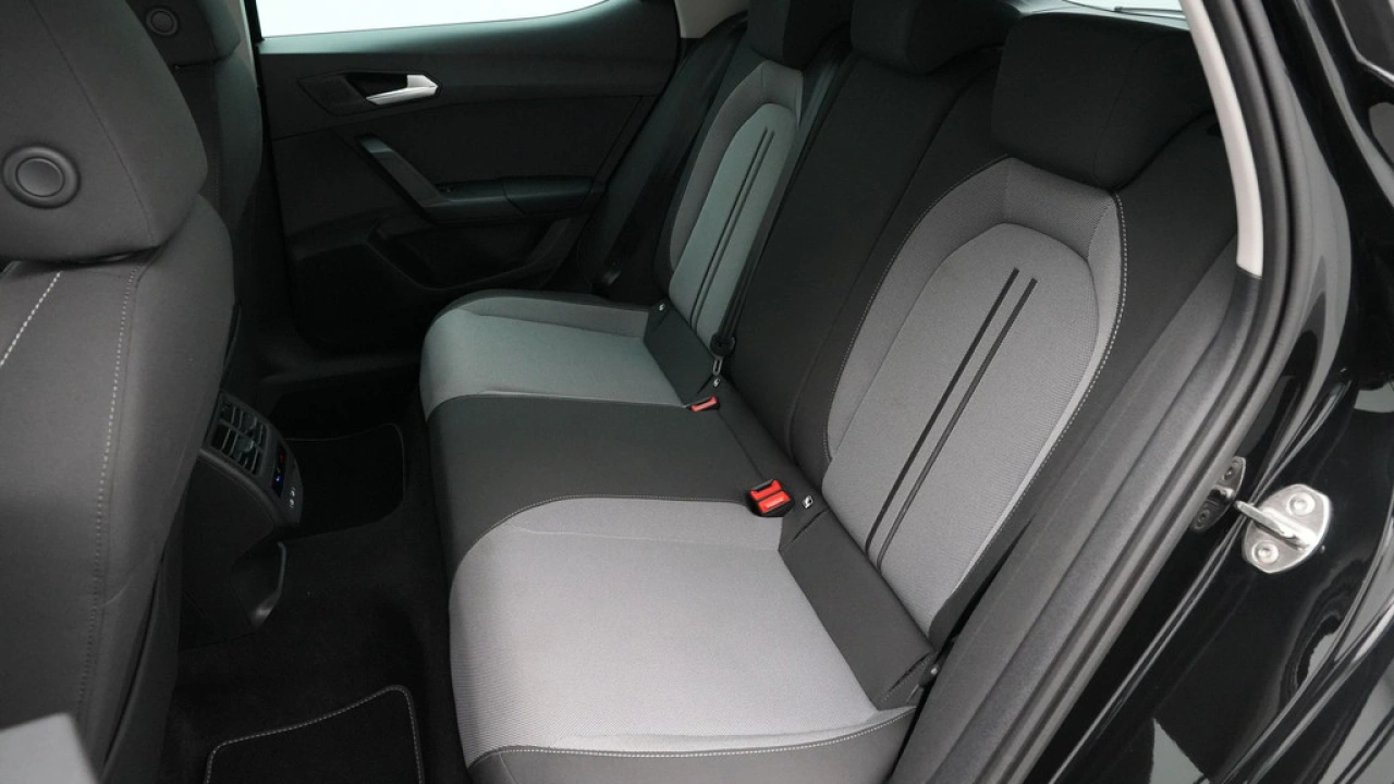 SEAT Leon 1.0 TSI 110pk Style Business Intense