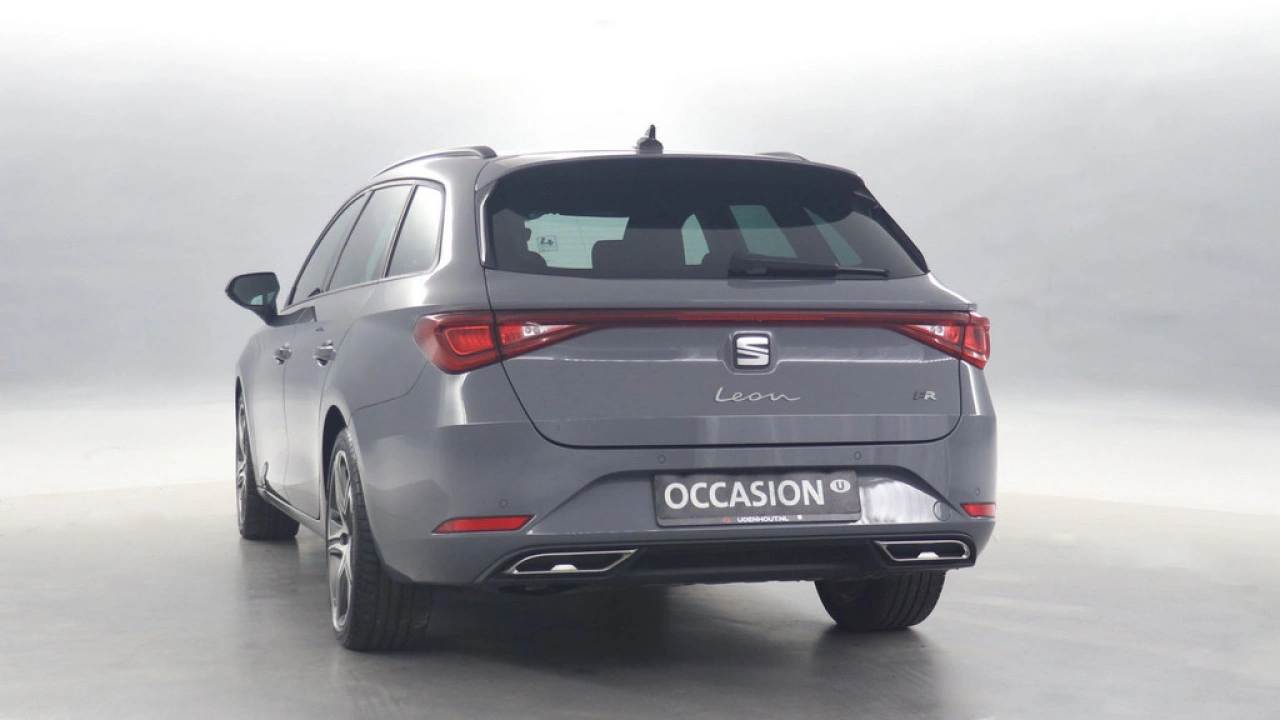 SEAT Leon Sportstourer 1.0 TSI 110pk FR Business
