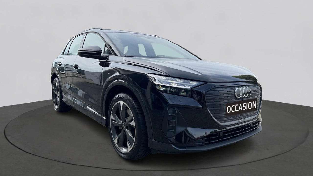 Audi Q4 e-tron 40 Advanced edition 204Pk / Parkeerhulp V+A / Sfeerverlichting