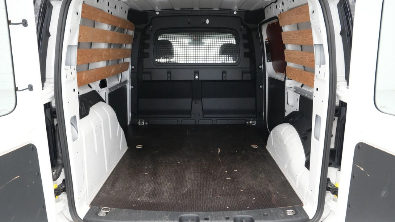 VW Bedrijfswagens Caddy Cargo 2.0 TDI 122pk DSG 1st Edition