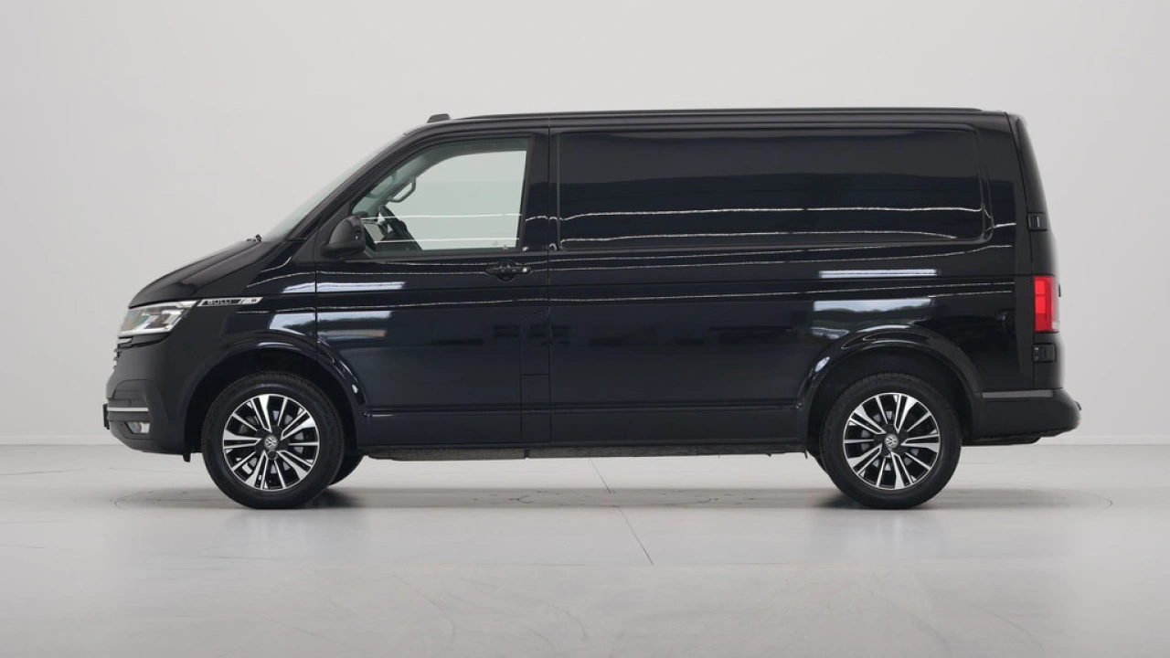 VW Bedrijfswagens Transporter 2.0 TDI 150pk DSG L1H1 28 Bulli