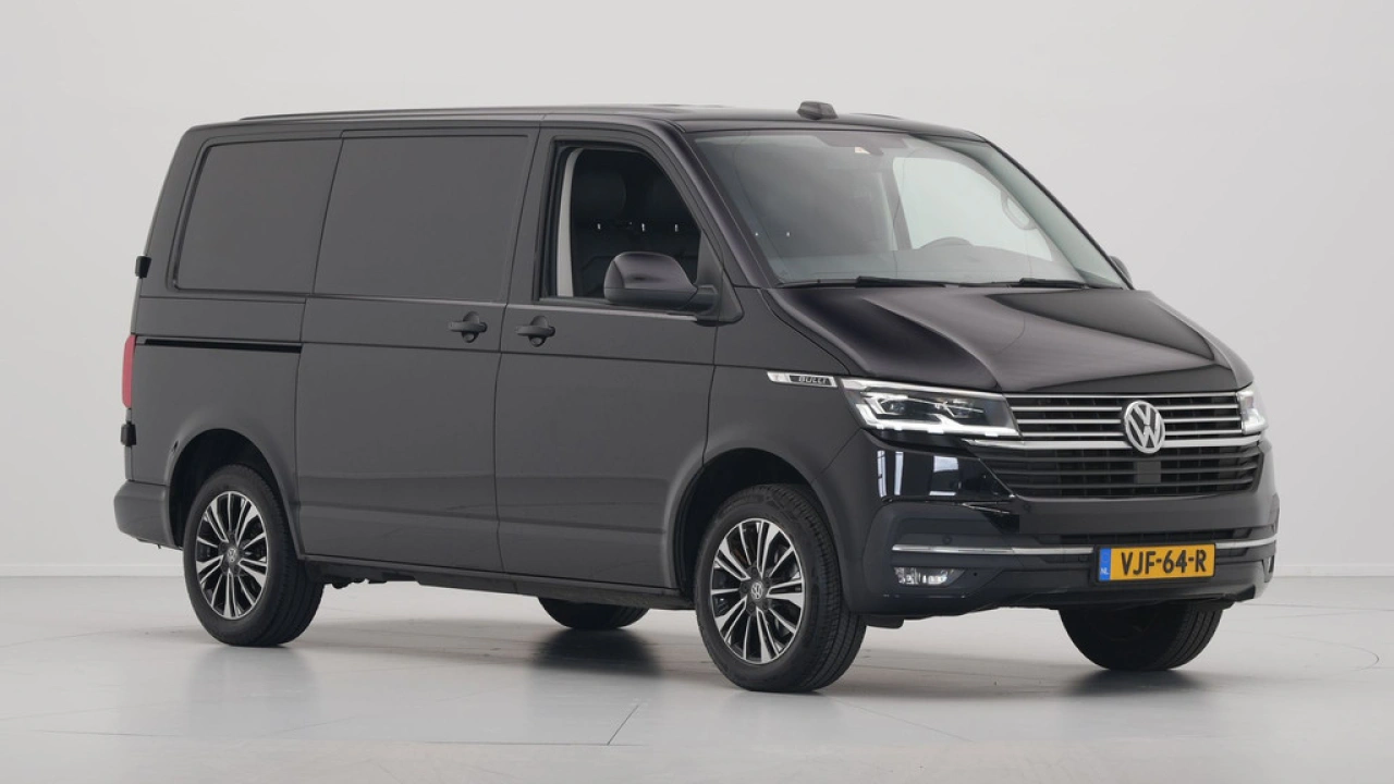 VW Bedrijfswagens Transporter 2.0 TDI 150pk DSG L1H1 28 Bulli