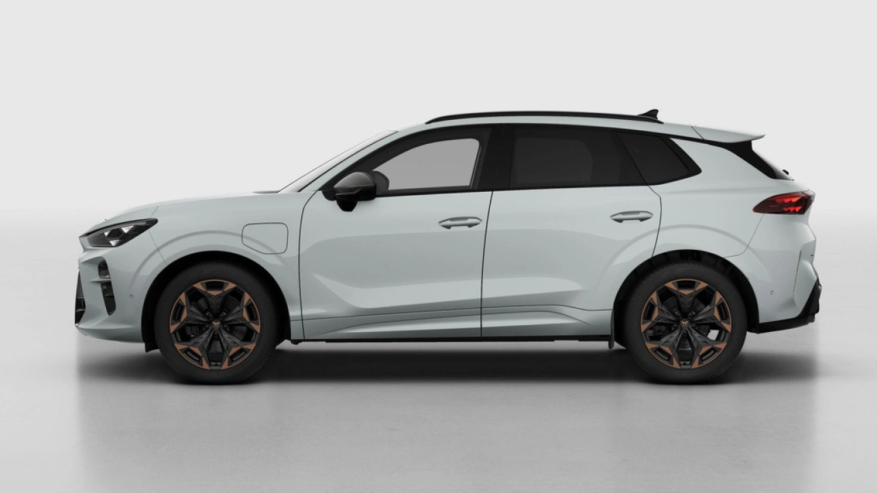 CUPRA Terramar 1.5 TSI e-Hybrid 272 6DSG VZ Performance