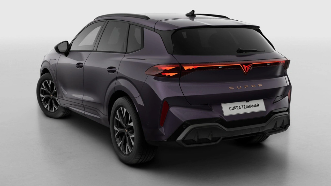 CUPRA Terramar 1.5 TSI e-Hybrid 204 6DSG Business