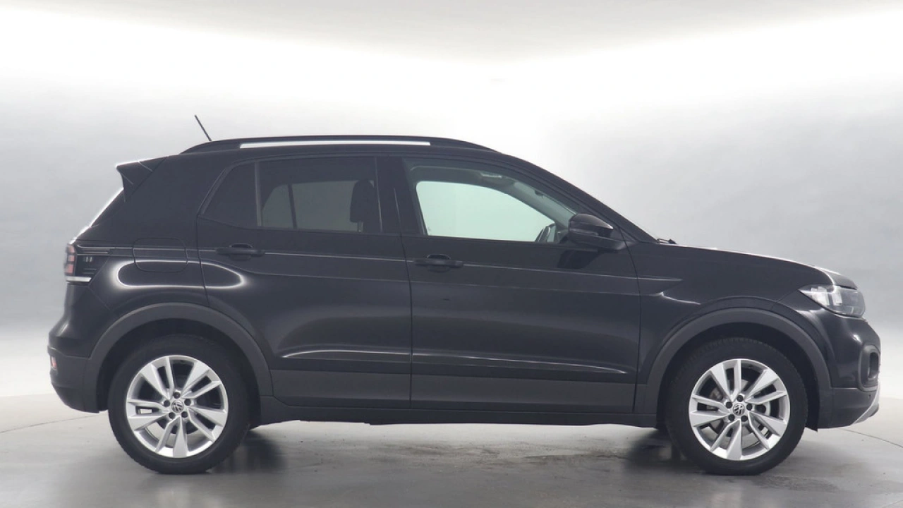 Volkswagen T-Cross 1.0 TSI 95pk Life Navigatie Camera Stoelverwarming