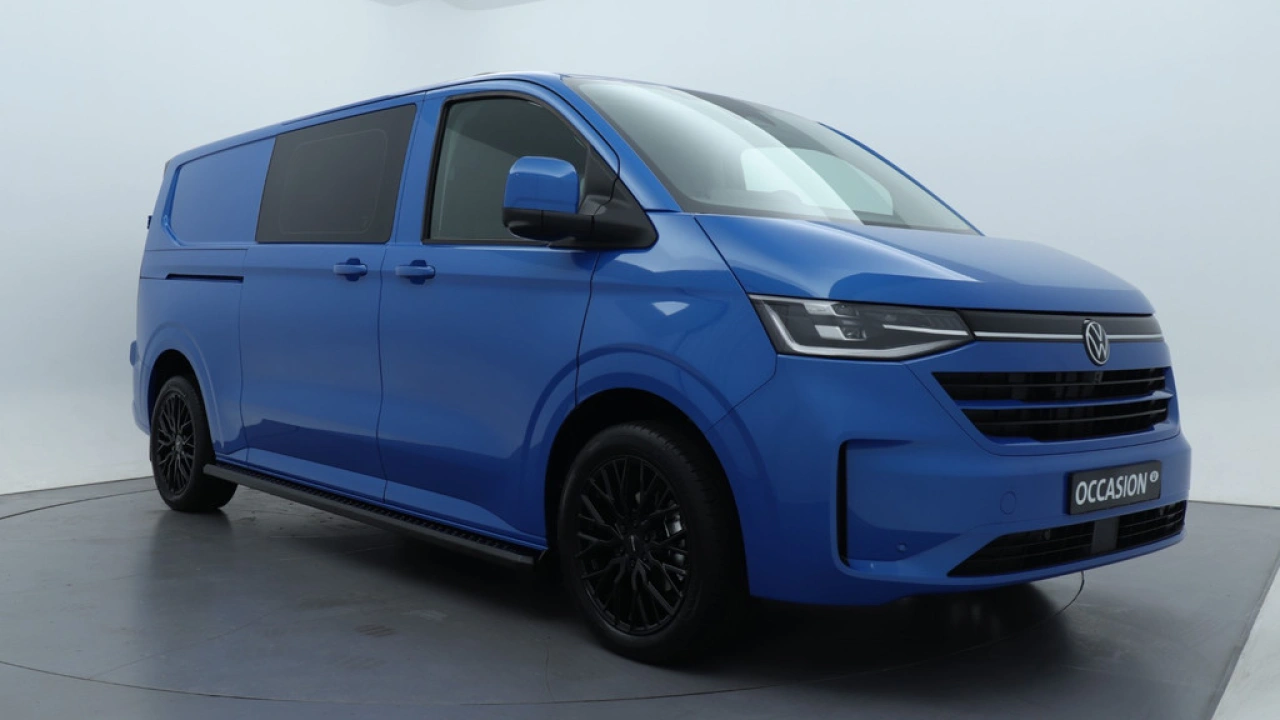 VW Bedrijfswagens Transporter Dubbel Cabine L2H1 2.0 TDI 170pk 2.8T Automaat Bulli