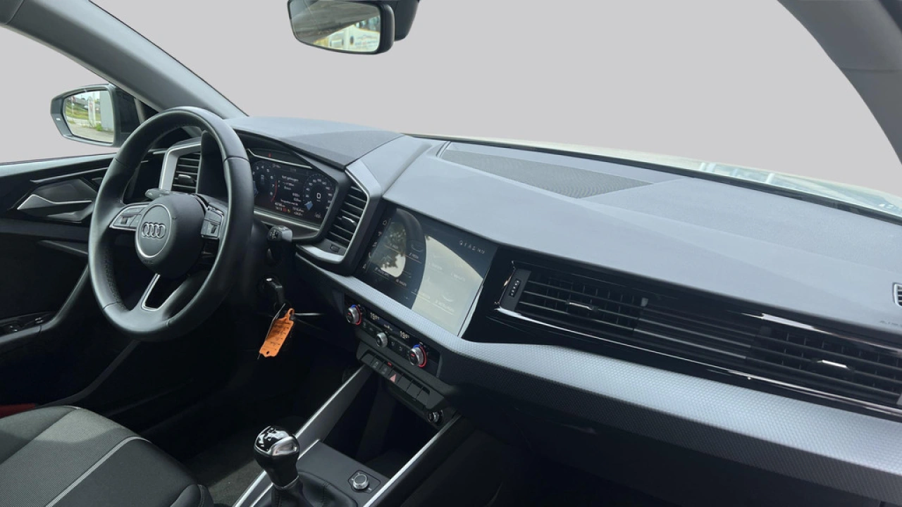 Audi A1 Sportback 25 TFSI 96Pk Advanced Edition | PDC | Cruise control | Climate control | LED |