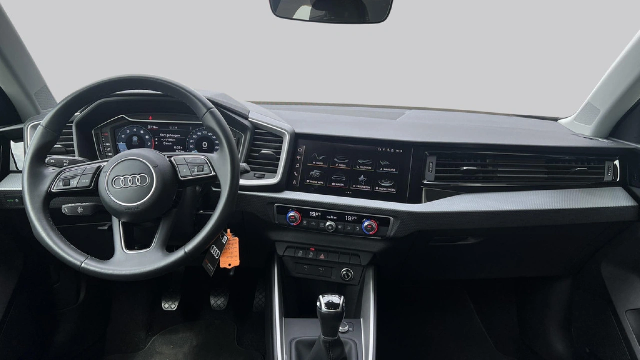 Audi A1 Sportback 25 TFSI 96Pk Advanced Edition | PDC | Cruise control | Climate control | LED |
