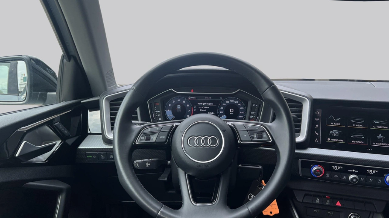 Audi A1 Sportback 25 TFSI 96Pk Advanced Edition | PDC | Cruise control | Climate control | LED |