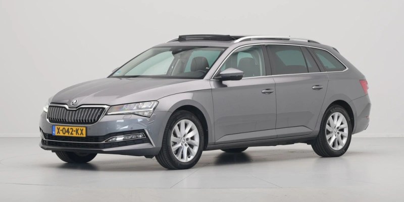 Škoda Superb Combi 1.4 TSI iV 218pk DSG Business Edition Plus