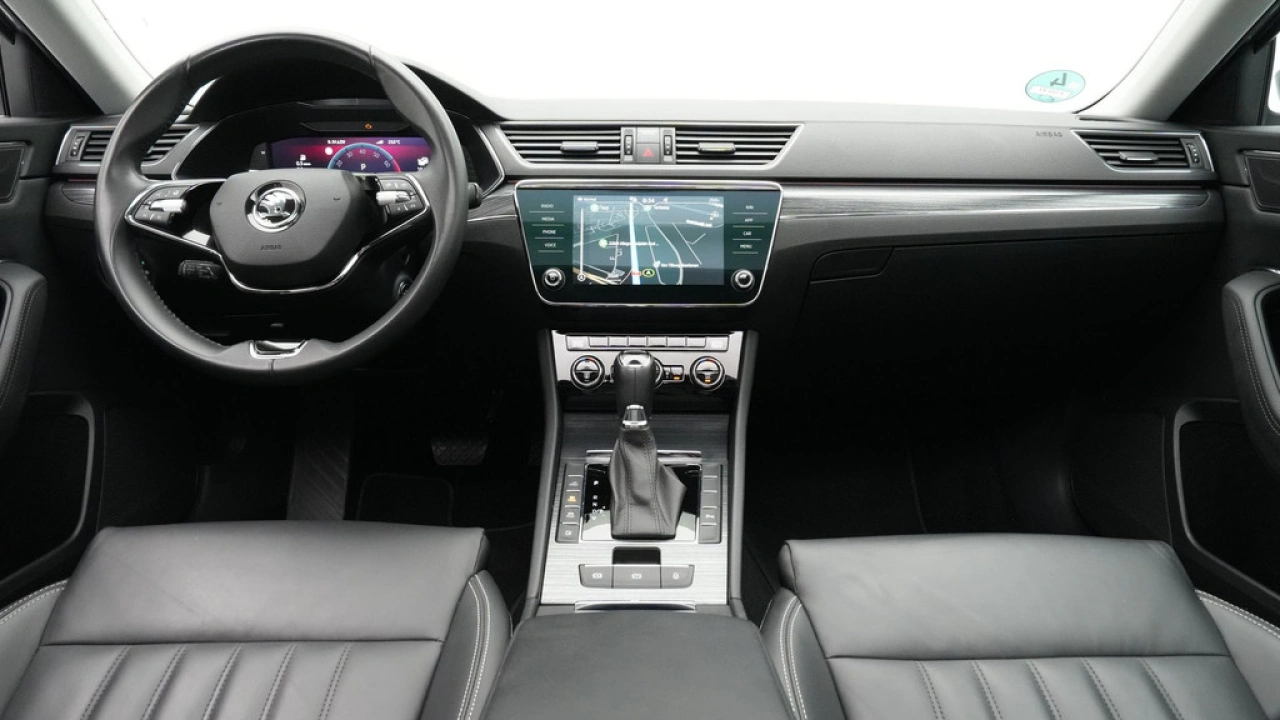 Škoda Superb Combi 1.4 TSI iV 218pk DSG Business Edition Plus