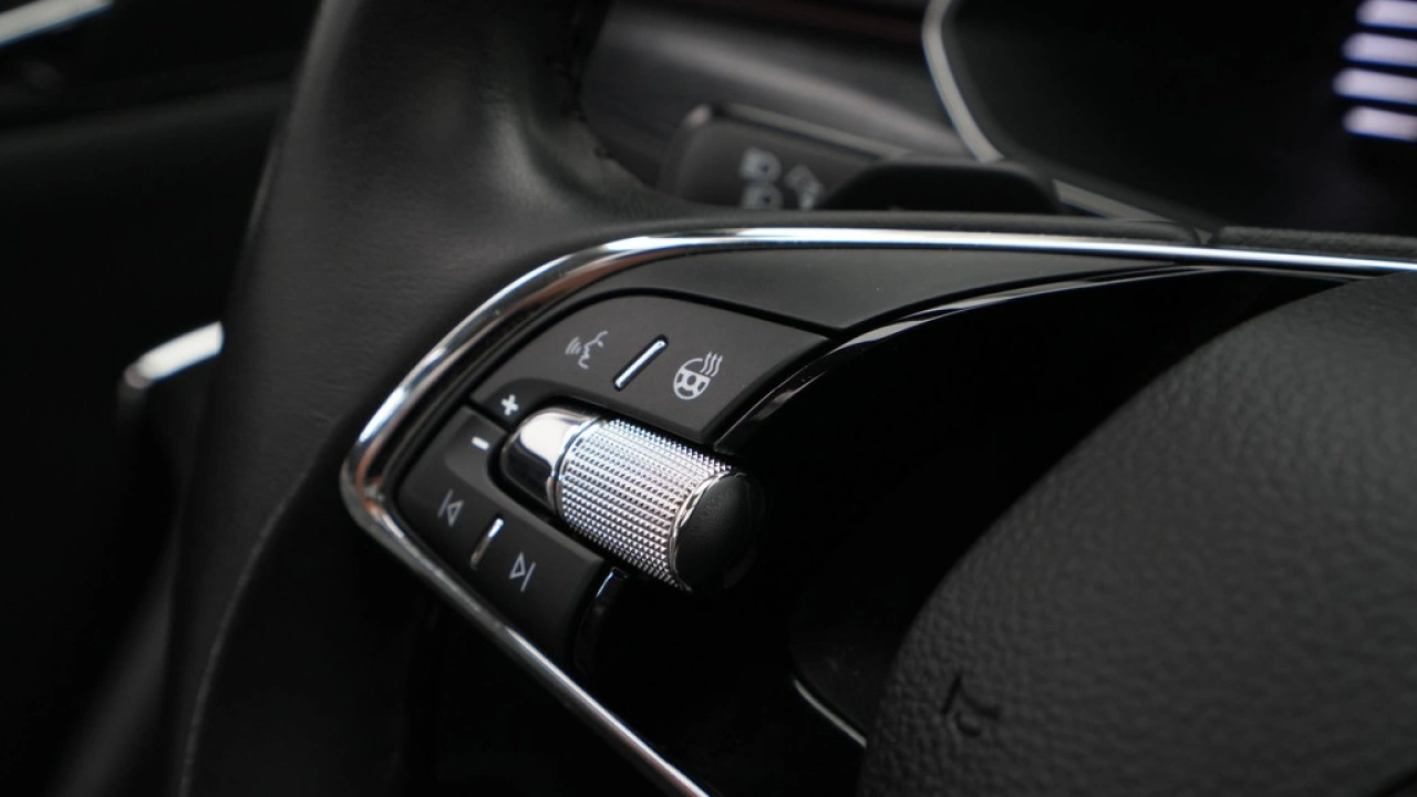 Škoda Superb Combi 1.4 TSI iV 218pk DSG Business Edition Plus