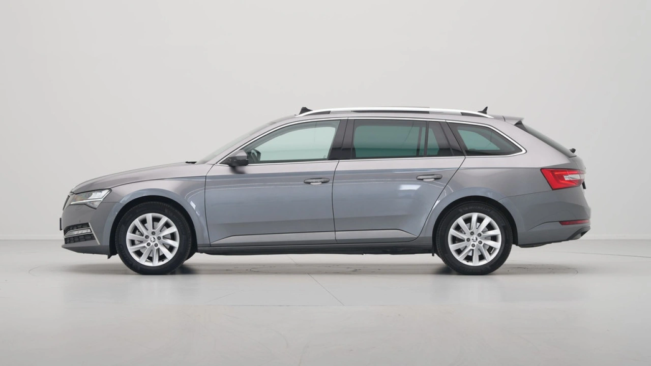 Škoda Superb Combi 1.4 TSI iV 218pk DSG Business Edition Plus