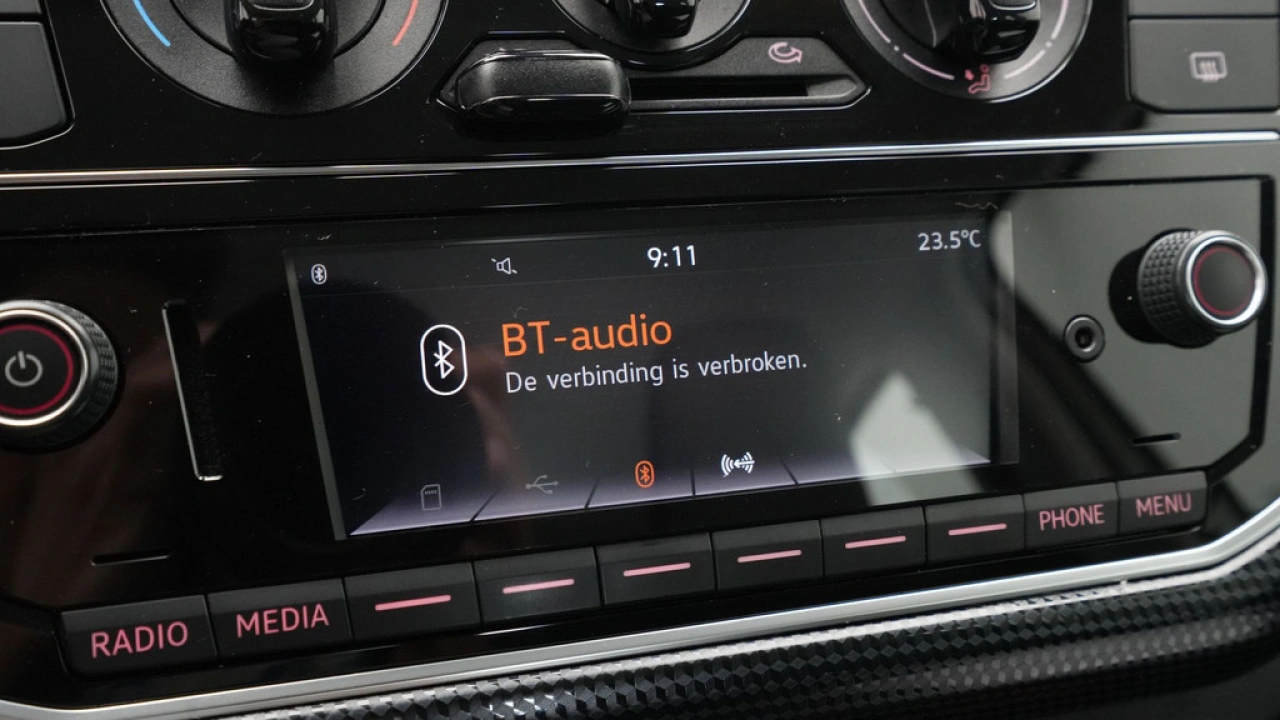 Volkswagen up! 1.0 BMT move up!