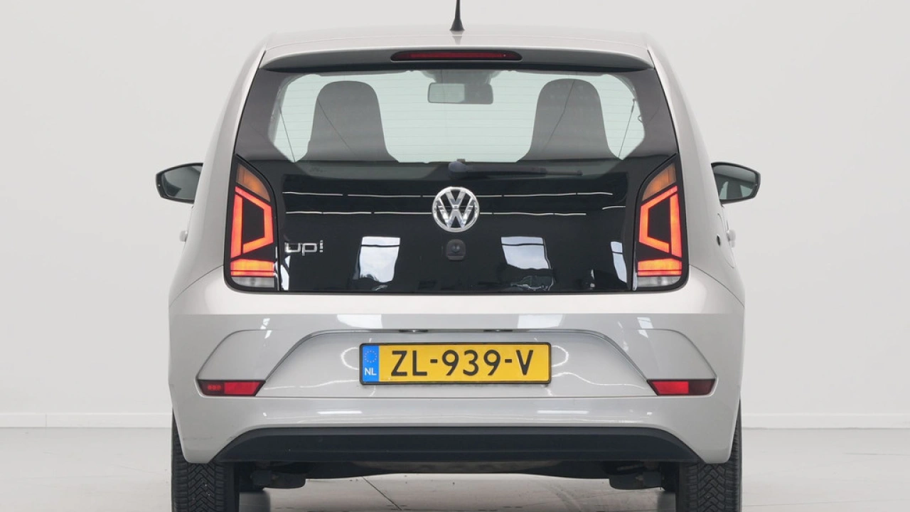 Volkswagen up! 1.0 BMT move up!