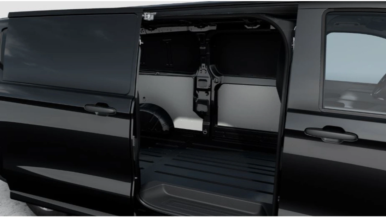 VW Bedrijfswagens E-Transporter 160kW 218PK L2H1 Life Intro 64 kWh