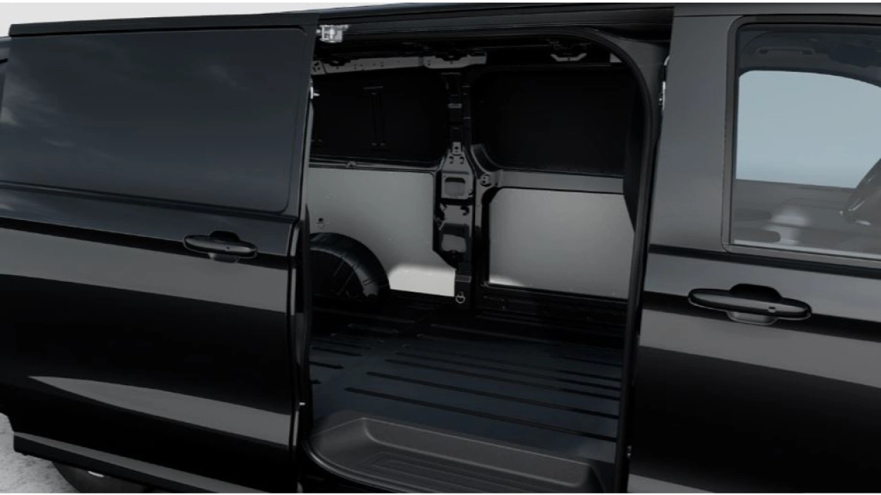 VW Bedrijfswagens E-Transporter 160kW 218PK L2H1 Style 64 kWh