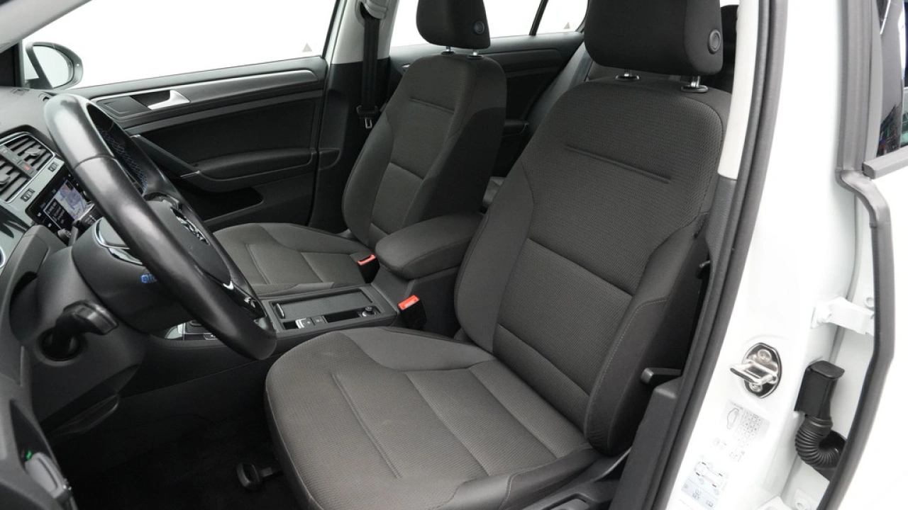 Volkswagen e-Golf E-DITION