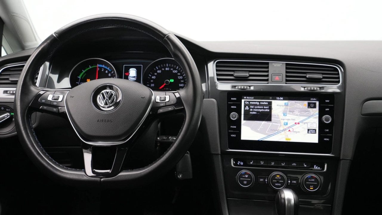 Volkswagen e-Golf E-DITION