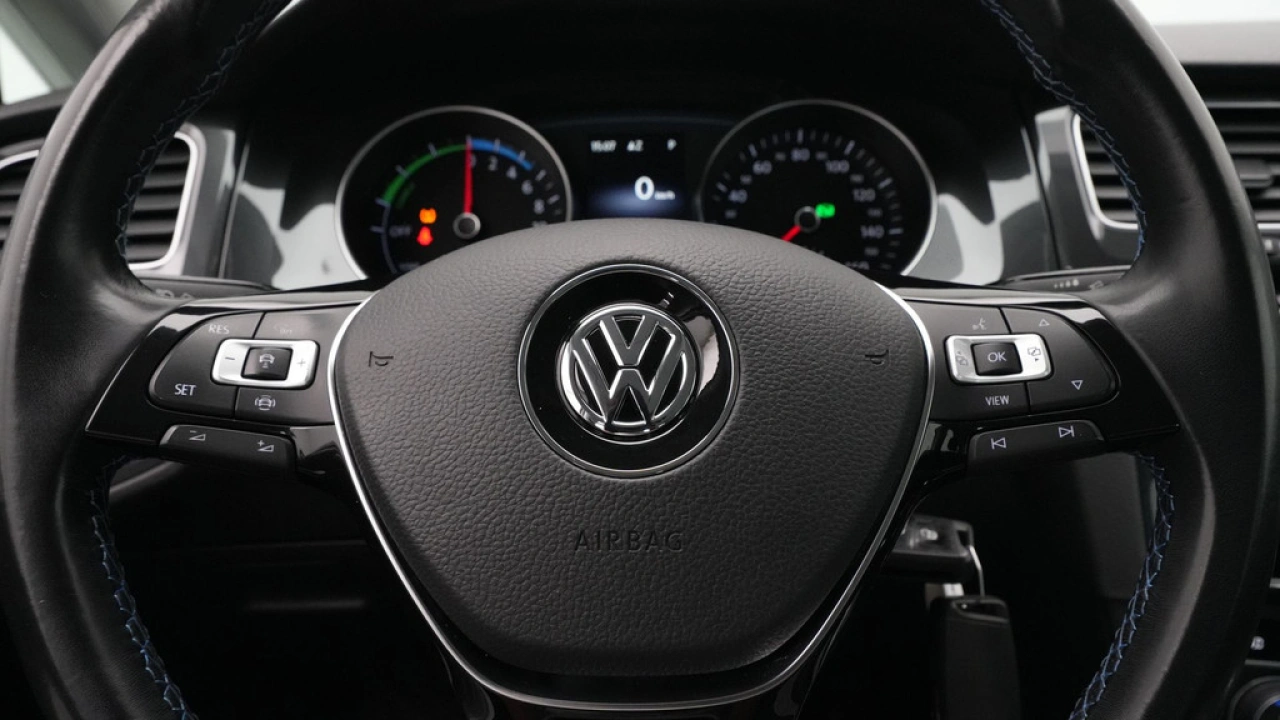 Volkswagen e-Golf E-DITION