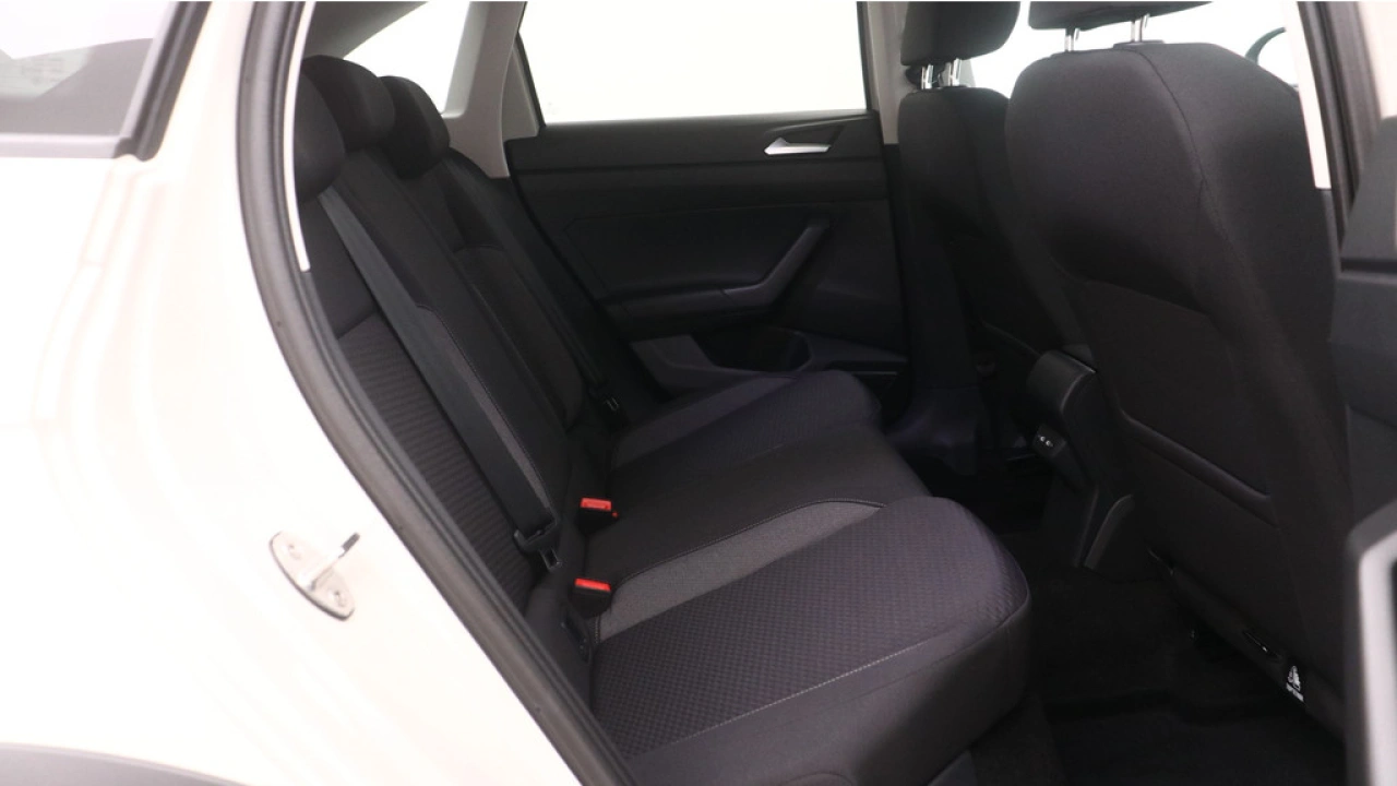 Volkswagen Taigo 1.0 TSI 110pk DSG Life Business