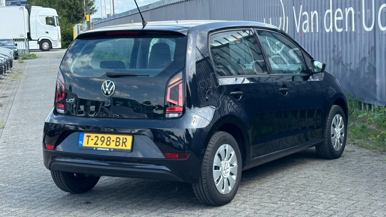 Volkswagen up! 1.0 65pk Airco Bluetooth Lane Assist