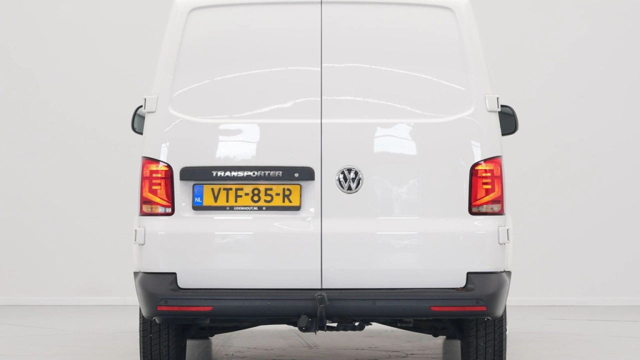 VW Bedrijfswagens Transporter 2.0 TDI L2H1 28 Economy Business